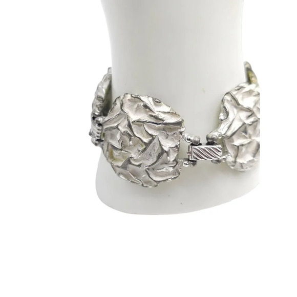 1960s Vintage Sarah Coventry Rose Panel White Enamel Silver Tone Bracelet - Picture 4 of 9